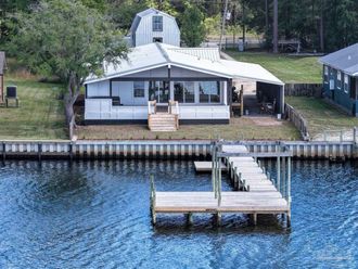 6644 East Bay Blvd Gulf Breeze, FL 32563