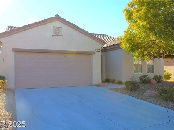 2212 Sawtooth Mountain Drive , Henderson, NV 89044