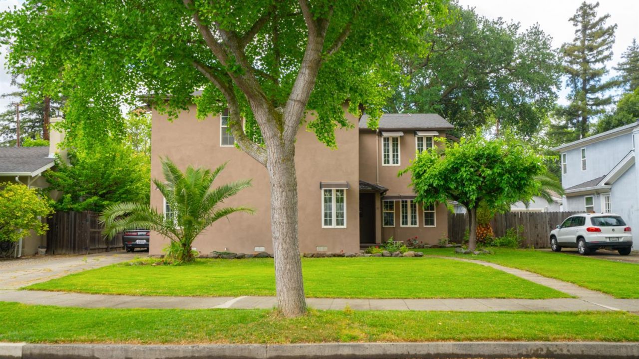 10 Palm Avenue, Woodland, CA 95695 Main Photo