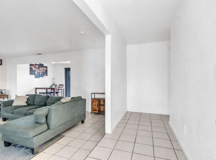 414 Jill Cir, Stockton, CA 95210 Photo