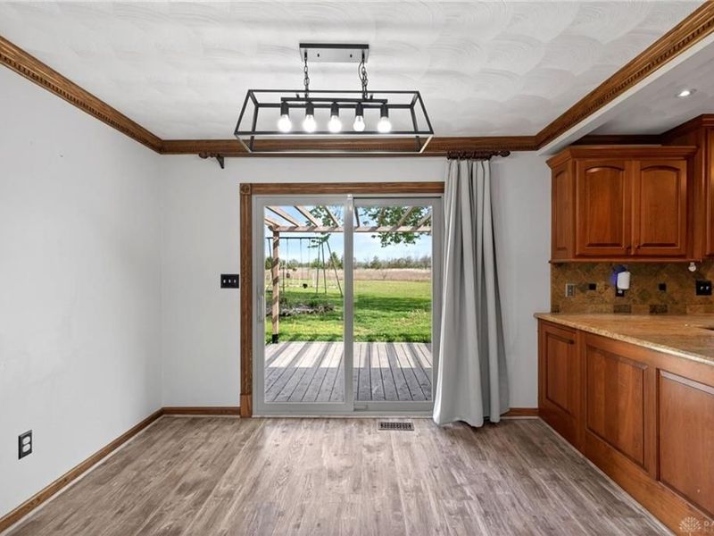 9367 Artz Road, Huber Heights, OH 45344 Photo 14