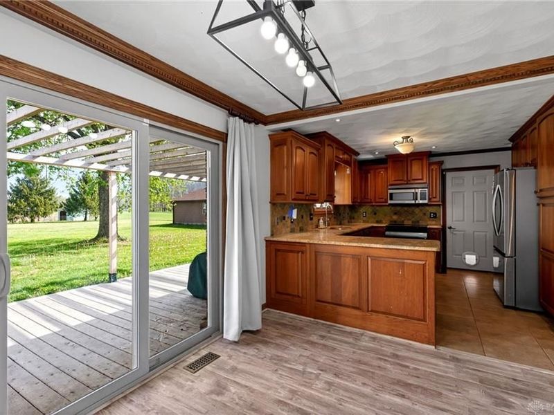 9367 Artz Road, Huber Heights, OH 45344 Photo 15