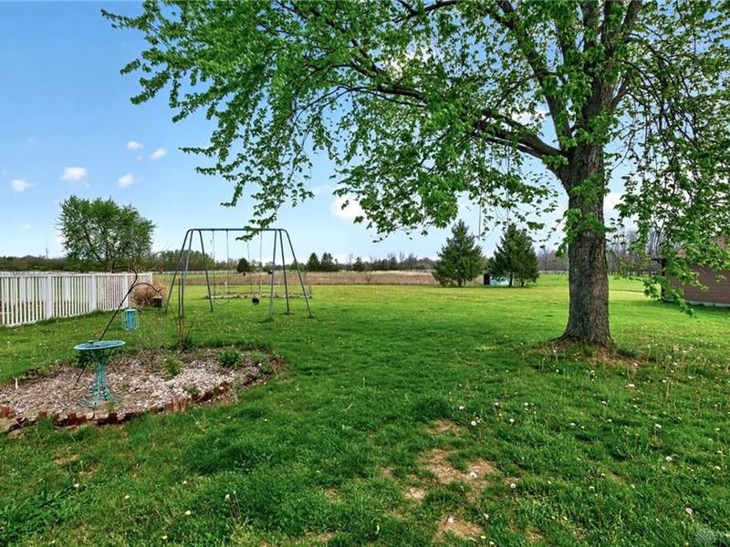 9367 Artz Road, Huber Heights, OH 45344 Photo 54