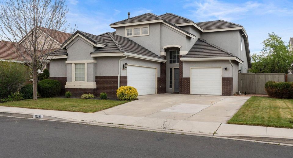 10340 Coyote Creek Court, Reno, NV 89521 Photo