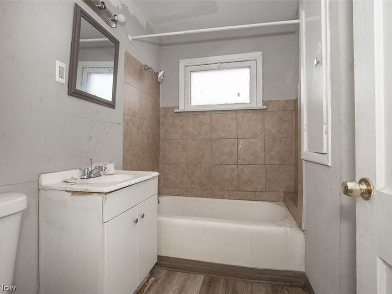 3233 E 132nd Street, Cleveland, OH 44120 Photo 25