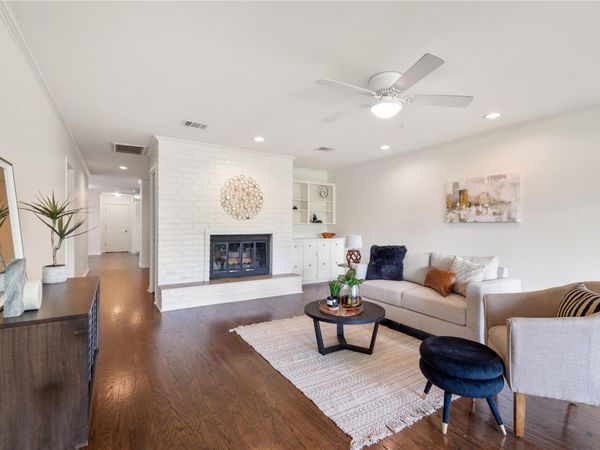 11129 Pinehurst DR , Unit C, Austin, TX 78747