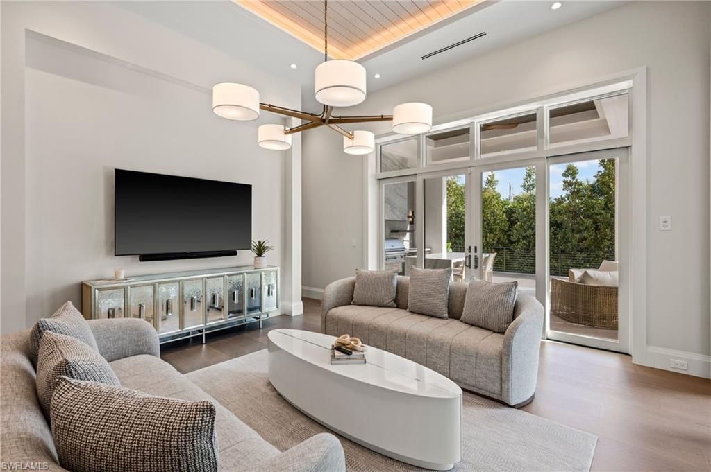 444 Orchid Dr, Naples, FL 34102 Photo