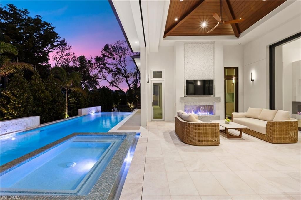 444 Orchid Dr, Naples, FL 34102 Photo