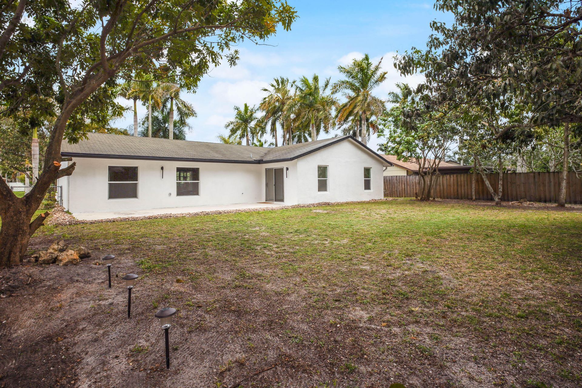 430 La Mancha Avenue, Royal Palm Beach, FL 33411 Photo