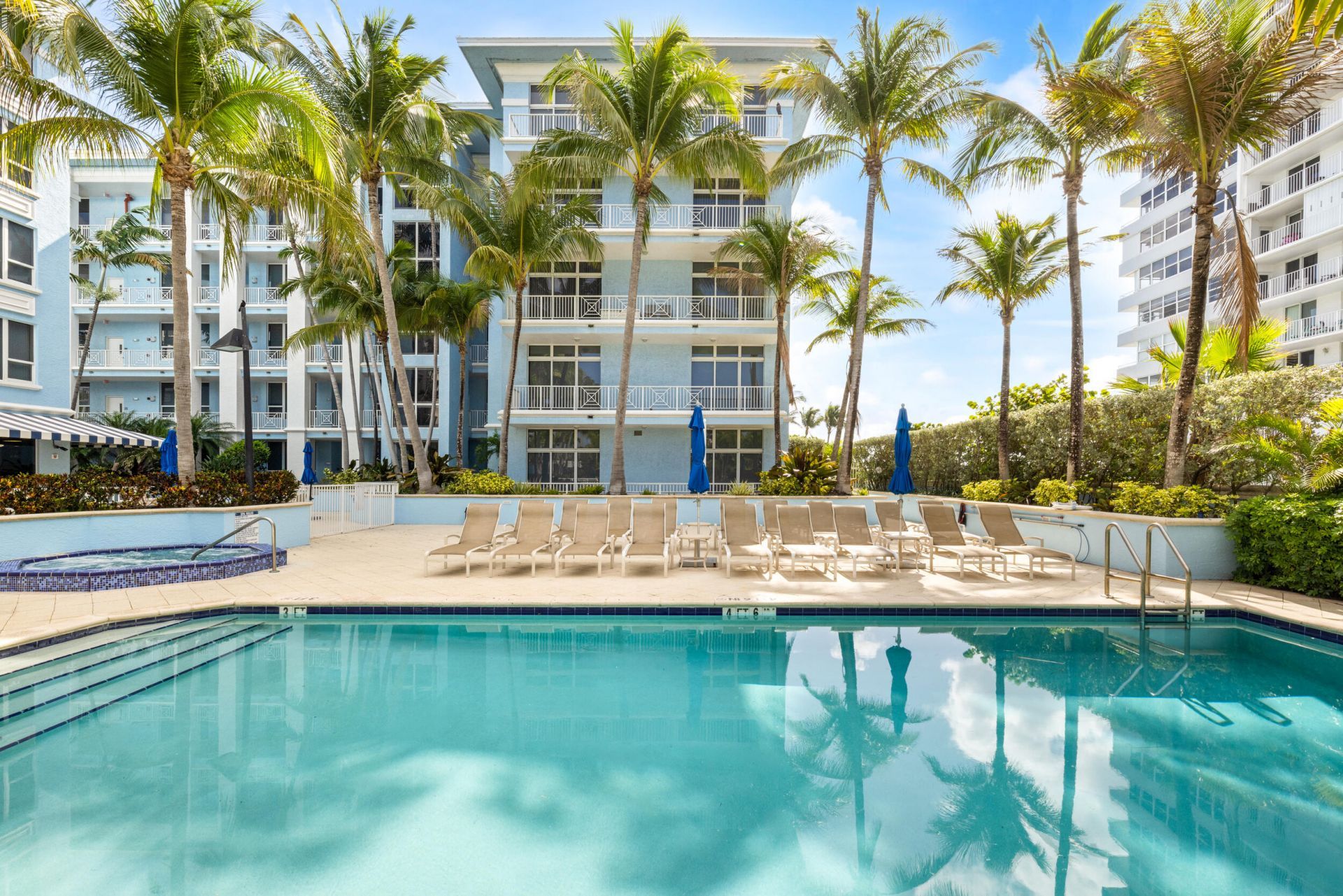 701 SE 21st Avenue, Unit 201, Deerfield Beach, FL 33441 Photo
