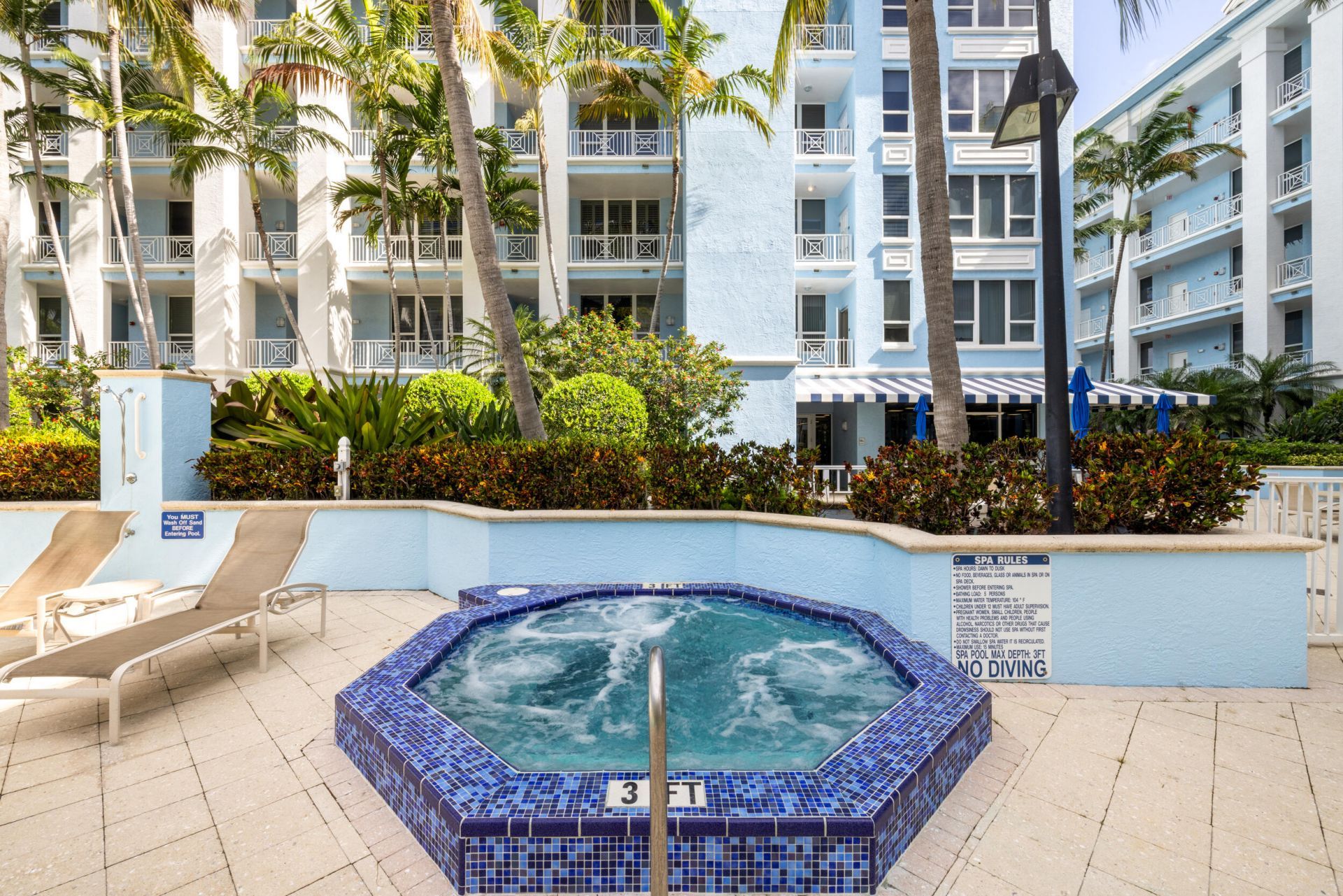 701 SE 21st Avenue, Unit 201, Deerfield Beach, FL 33441 Photo