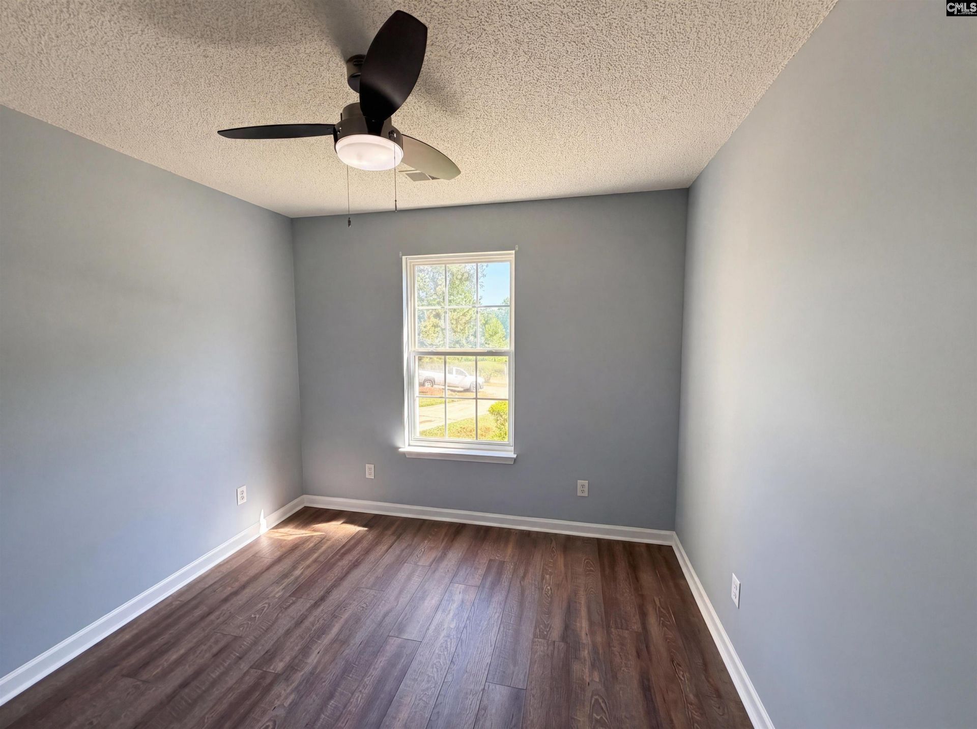 126 Westshire Place  Photo 10