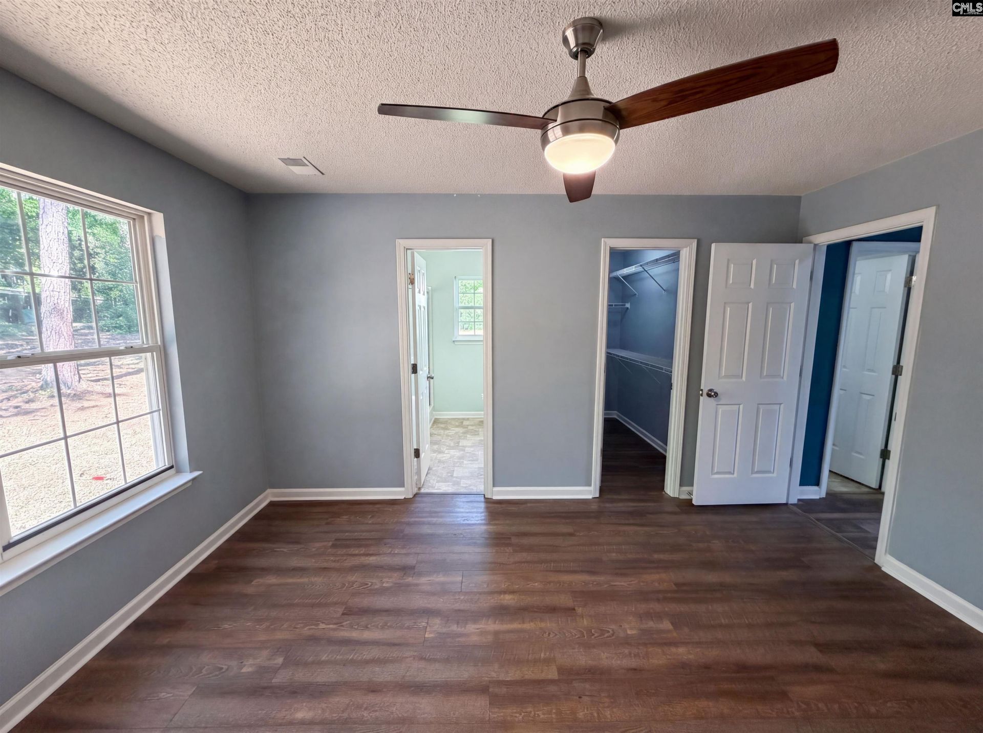 126 Westshire Place  Photo 4