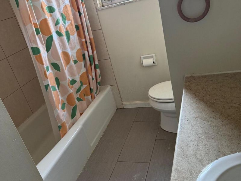 1239 Bradshire Drive, Columbus, OH 43220 Photo 25