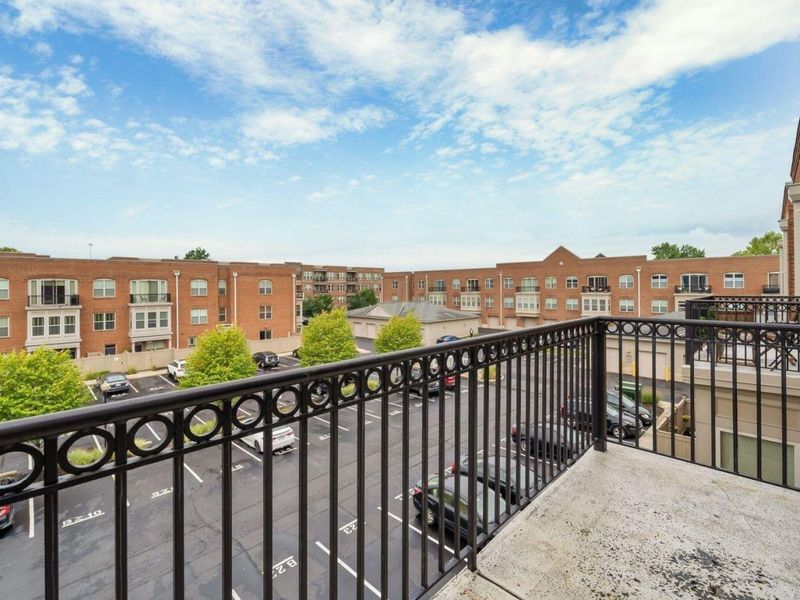 953 Ingleside Avenue, Unit 312, Columbus, OH 43215 Photo 16