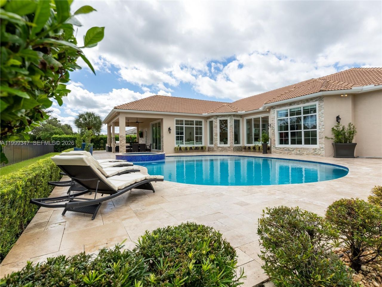 4950 E Sterling Ranch Cir , Davie, FL 33314 Photo