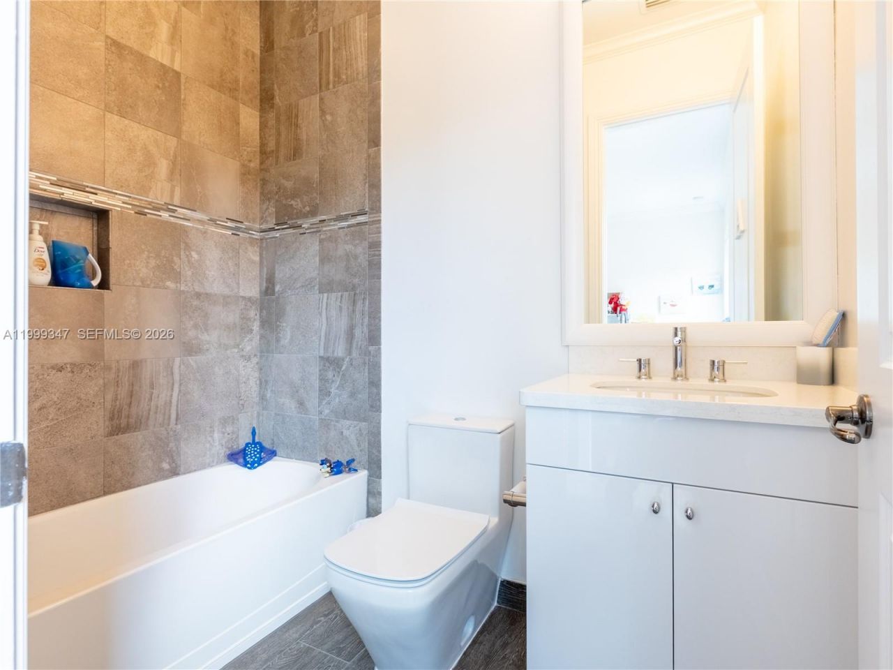 4950 E Sterling Ranch Cir, Davie, FL 33314 Photo