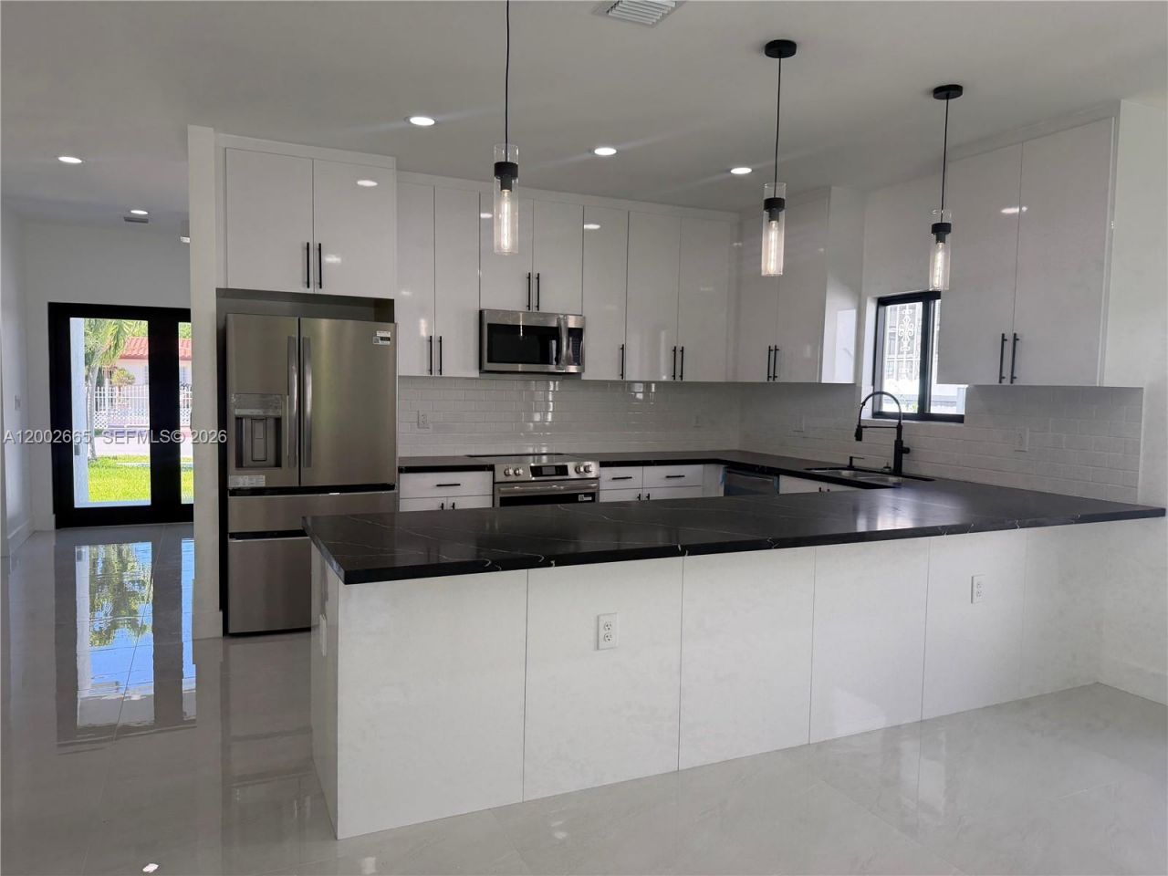5550 SW 4th St, Miami, FL 33134 Photo