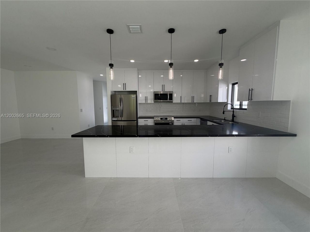 5550 SW 4th St, Miami, FL 33134 Photo