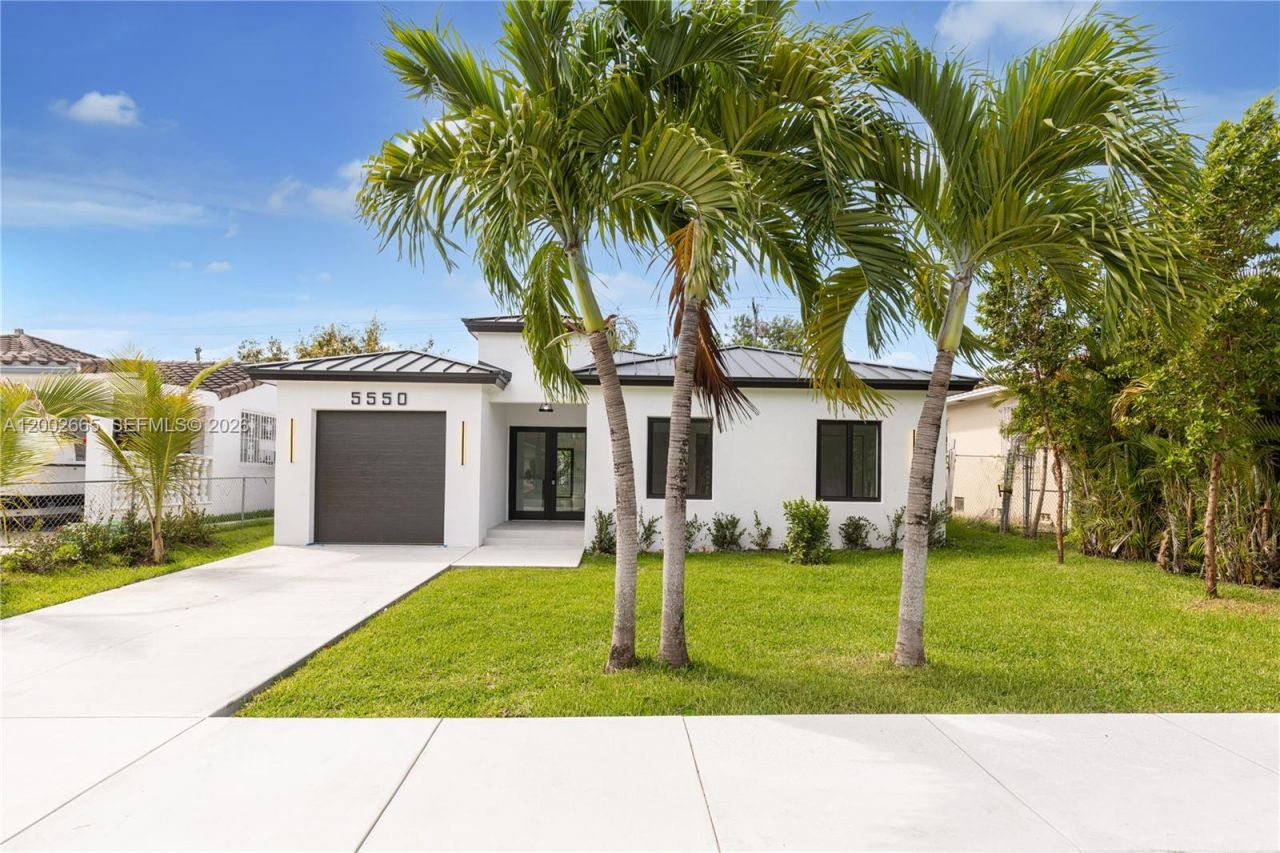 5550 SW 4th St, Miami, FL 33134 Photo