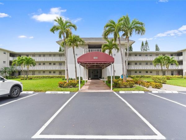 1000 Hillcrest Ct, Unit 214, Hollywood, FL 33021