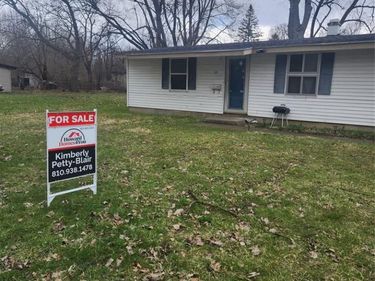 218 W Holbrook Avenue , Flint, MI 48505