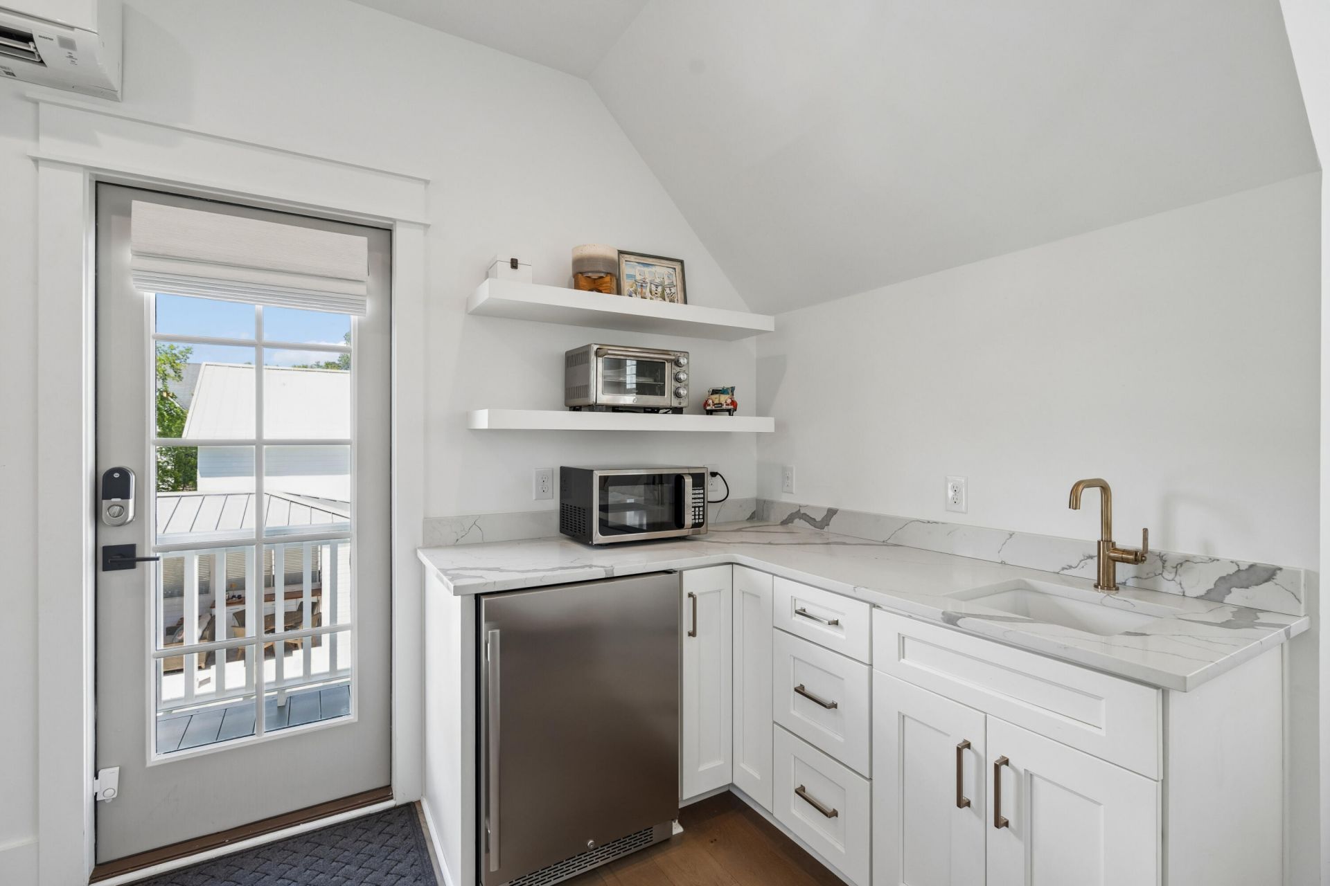 305 Gunboat Lane Photo 61