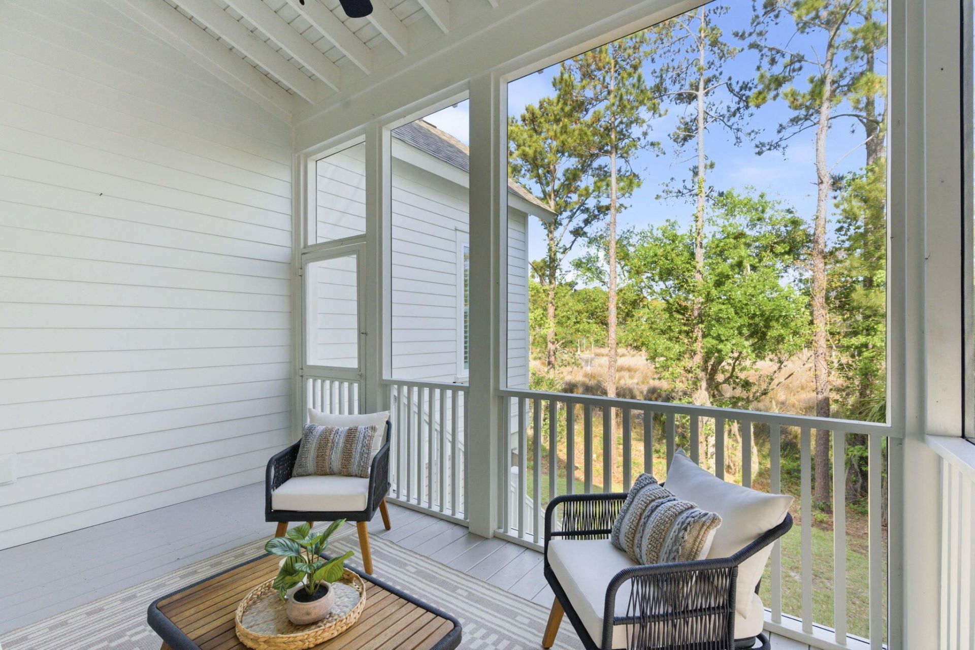 1420 Eutaw Battalion Drive Photo 8