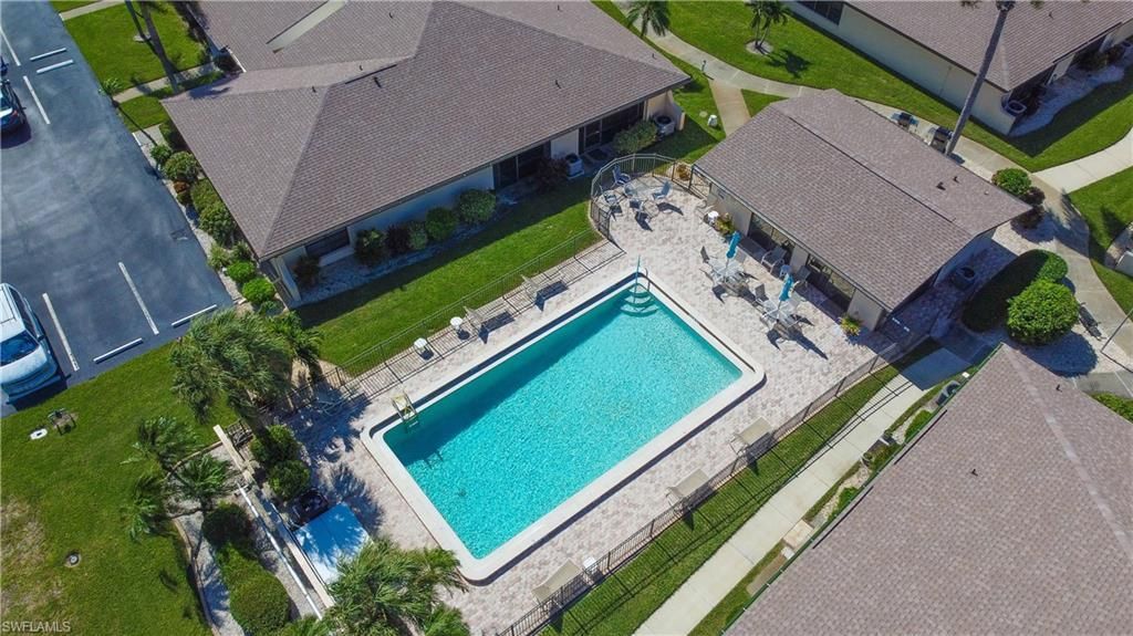 3906 SE 11th Pl, Unit 604, Cape Coral, FL 33904 Photo