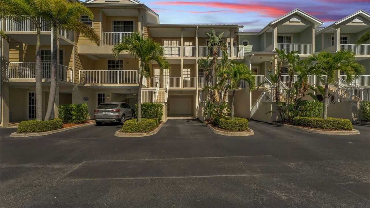 549 Bahia Beach Boulevard, Ruskin, FL 33570 Photo