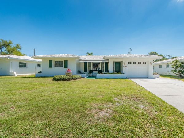 9227 143RD STREET , SEMINOLE, FL 33776