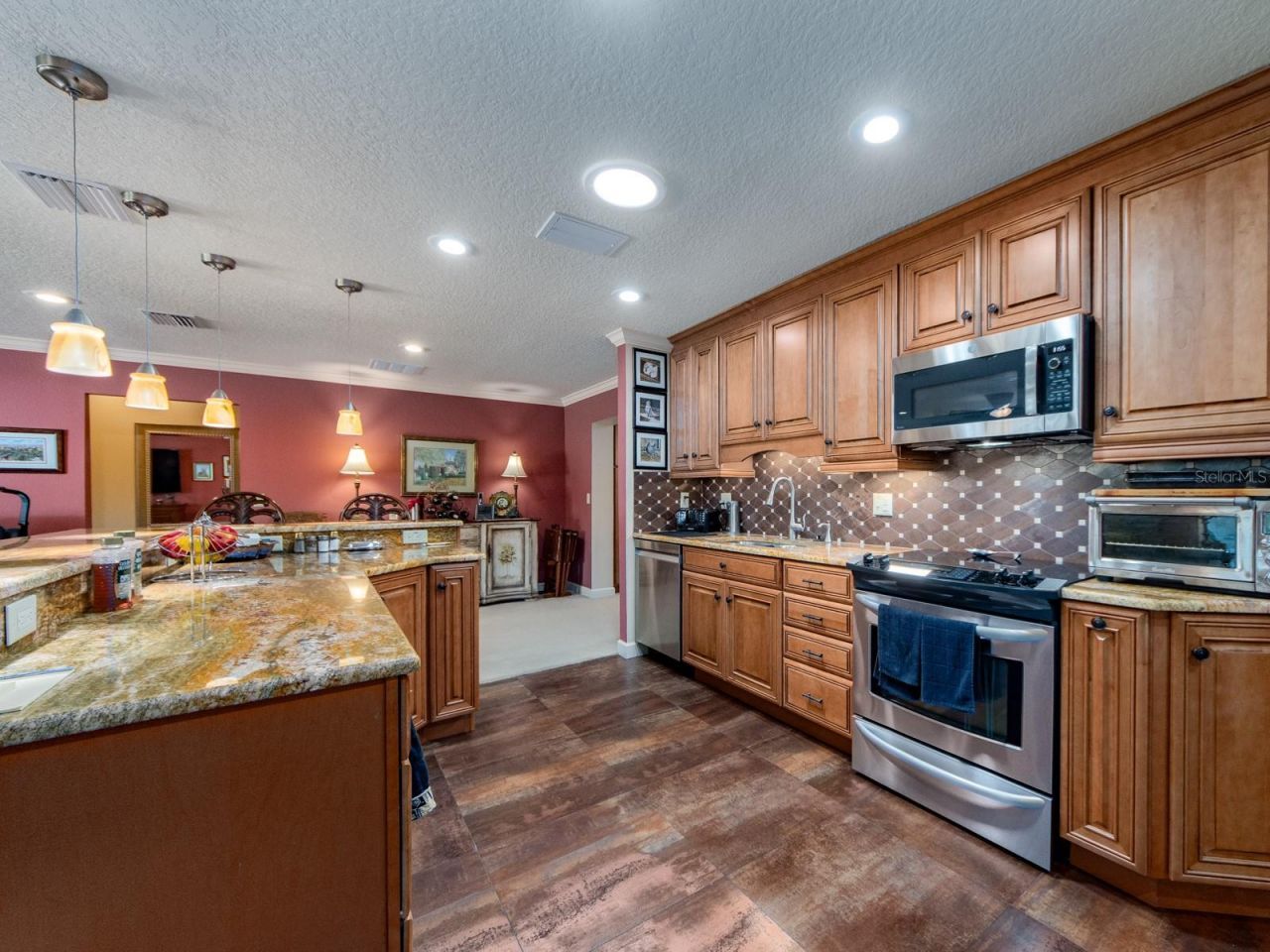 9227 143rd Street, Seminole, FL 33776 Photo