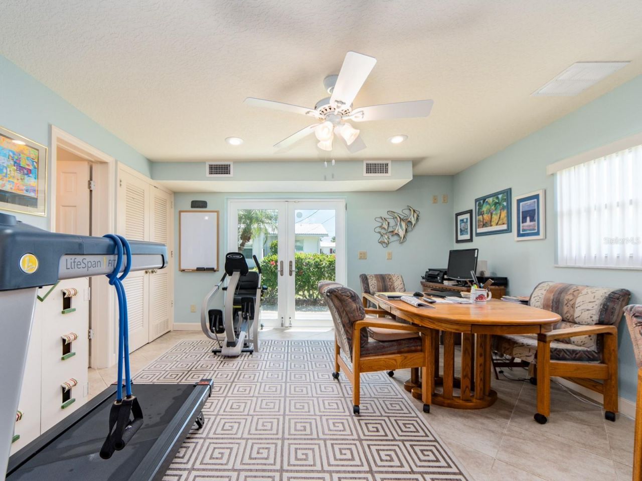 9227 143rd Street, Seminole, FL 33776 Photo