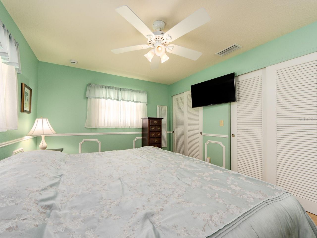 9227 143rd Street, Seminole, FL 33776 Photo