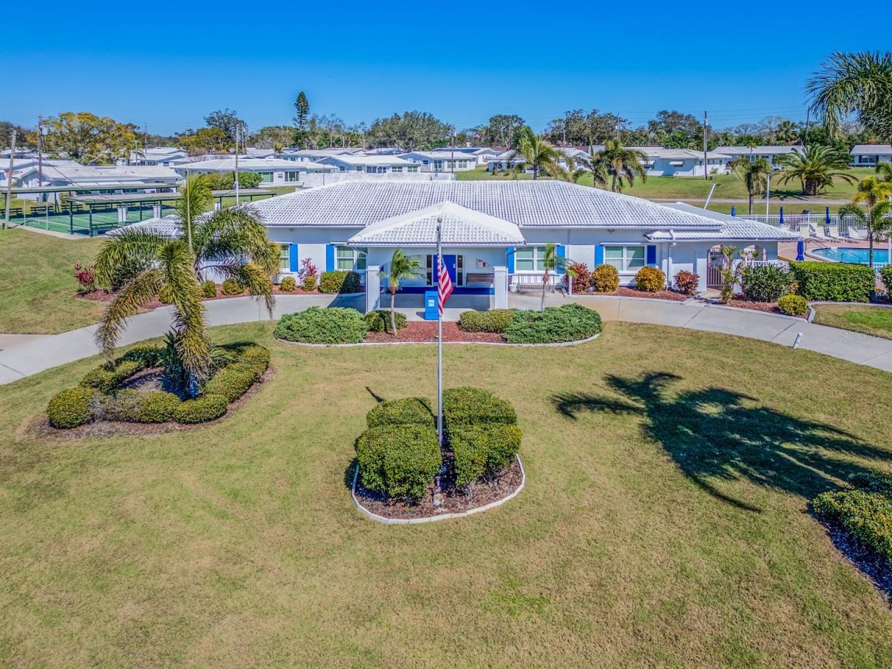 9227 143rd Street, Seminole, FL 33776 Photo