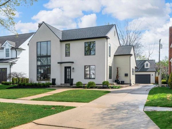 1323 Washington Boulevard, Birmingham, MI 48009