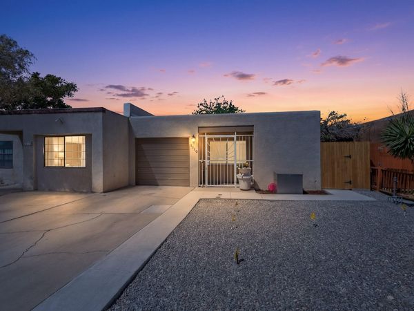 3233 Corona Drive NW, Albuquerque, NM 87120