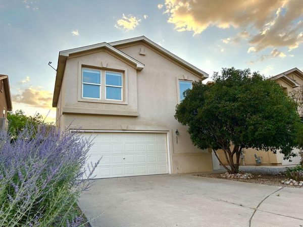 6225 Picture Rock Place NW, Albuquerque, NM 87120