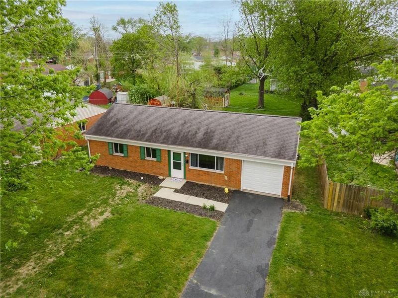 253 Lutz Drive, Union, OH 45322 Photo 5