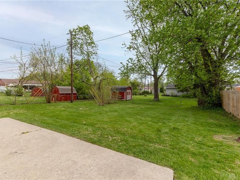 253 Lutz Drive, Union, OH 45322 Photo 9