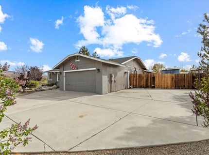 111 Riparian Way, Carson City, NV 89701 Photo