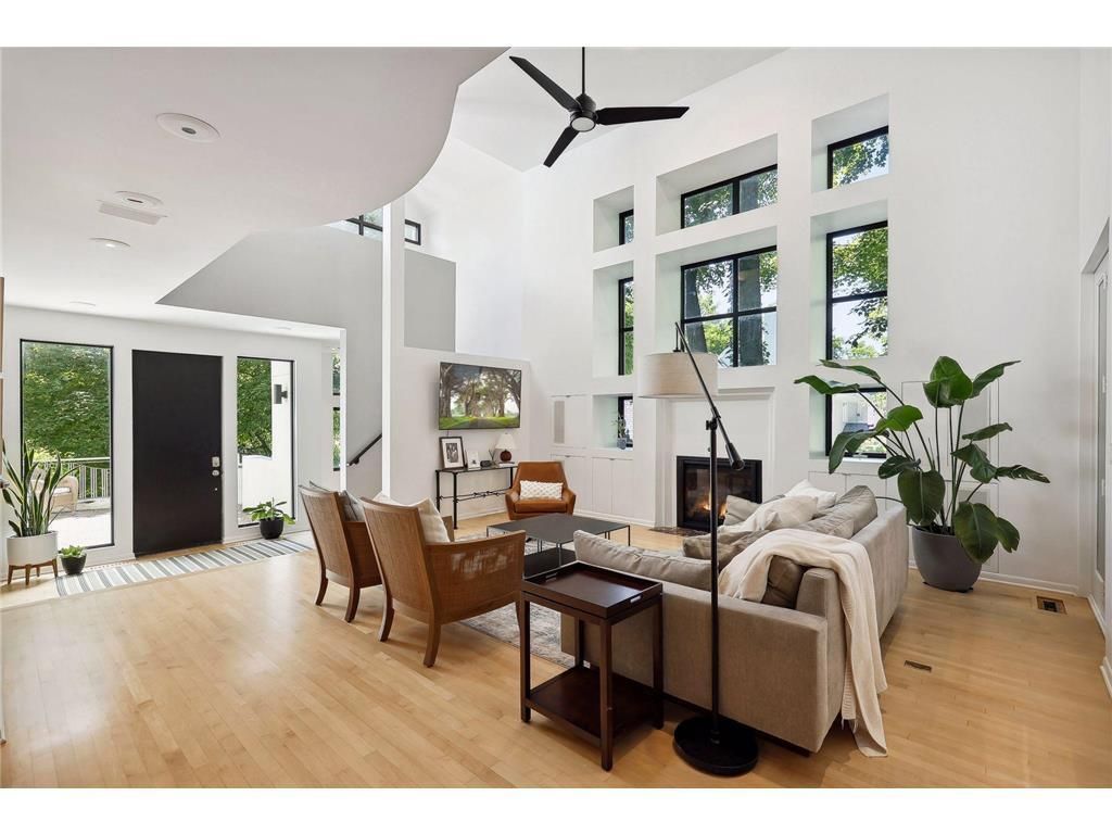 19750 Waterford Place, Excelsior, MN 55331