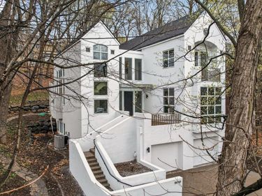 19750 Waterford Place, Excelsior, MN 55331