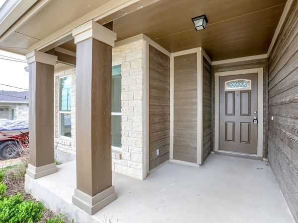 20111 Travis DR , Unit B, Lago Vista, TX 78645
