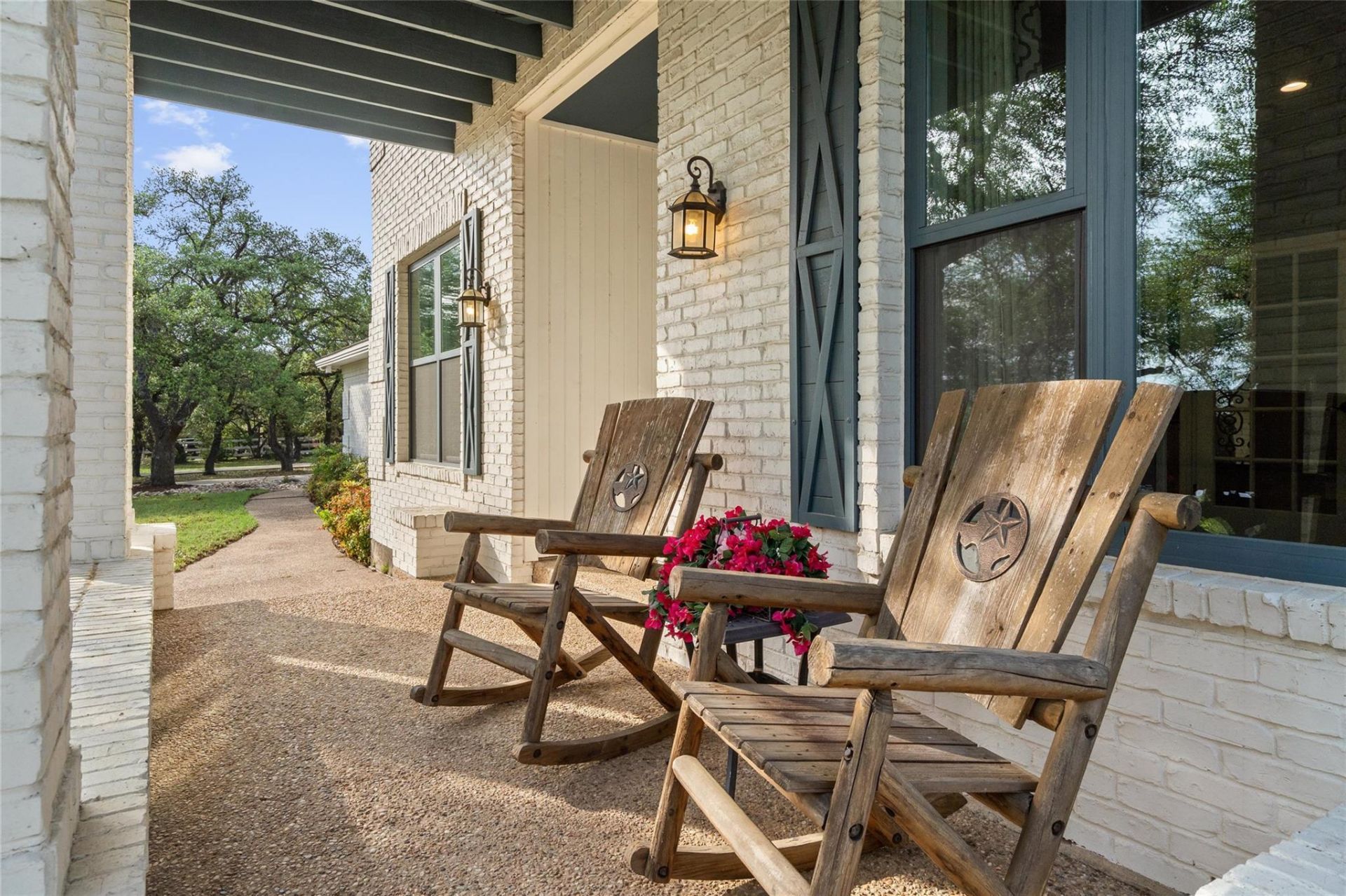 606 Winchester Dr, Dripping Springs, TX 78620 Main Photo