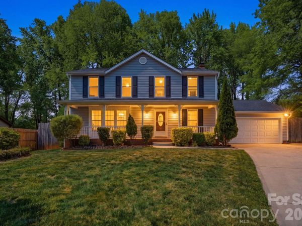 6839 Honey Hurst Lane , Charlotte, NC 28212