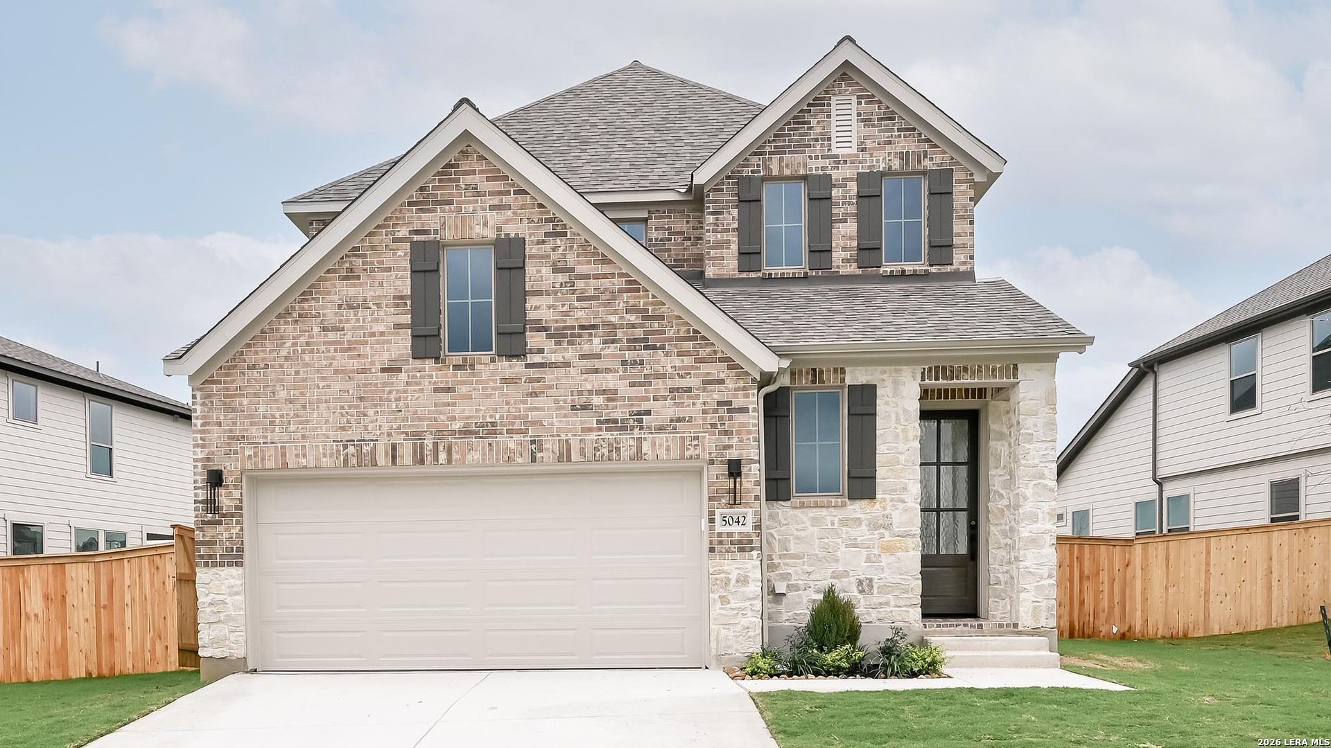 5042 Obispo Cir, Schertz, TX 78124 Main Photo