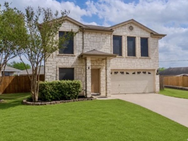 518 Candy Dr, Converse, TX 78109