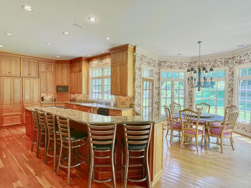 7335 Five Mile Road, Anderson Twp, OH 45230 Photo 21