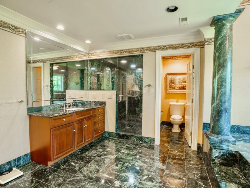 7335 Five Mile Road, Anderson Twp, OH 45230 Photo 45